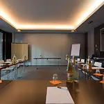 Saks Urban Design Hotell