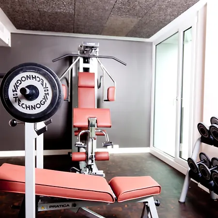 Saks Urban Design Отель 4*