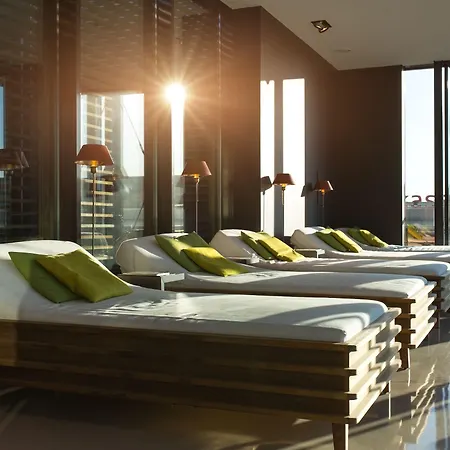 Hotel Saks Urban Design