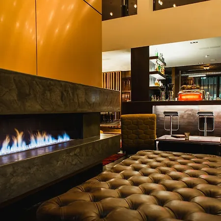 Отель Saks Urban Design 4*