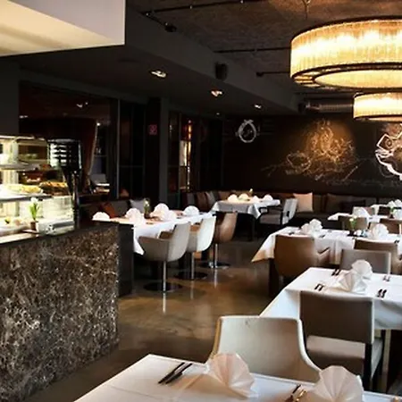 Отель Saks Urban Design