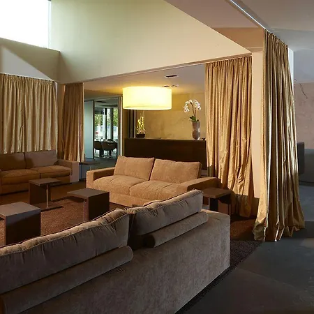 Hotel Saks Urban Design 4*