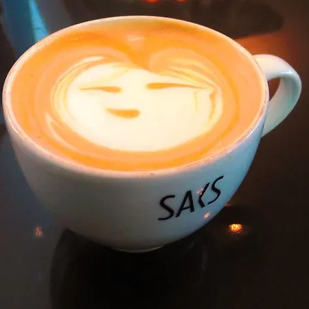 Отель Saks Urban Design