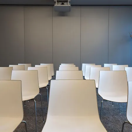 Saks Urban Design Hotel 4*