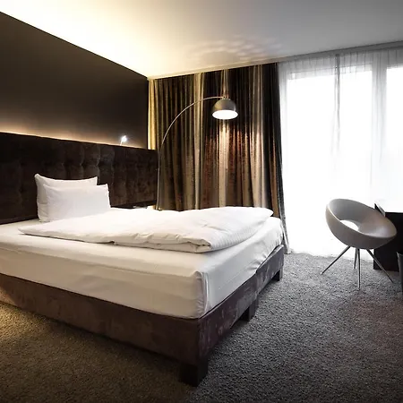 Hotel Saks Urban Design 4*