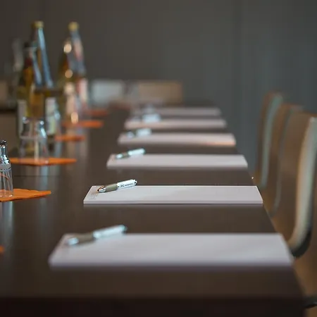 Отель Saks Urban Design 4*