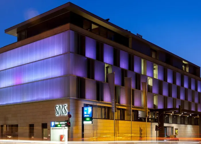 Saks Urban Design Hotell