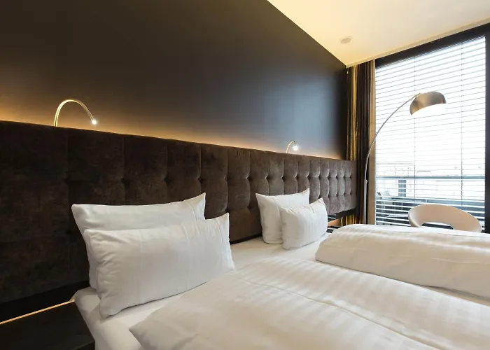 Hotel Saks Urban Design