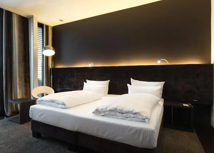 Saks Urban Design Hotel 4*