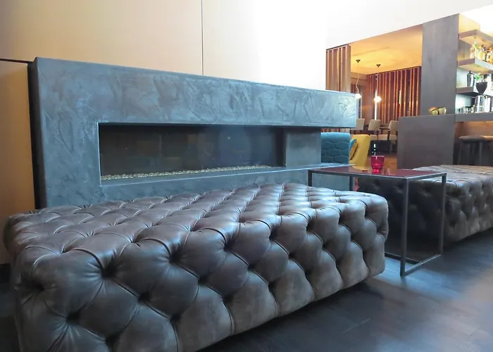 Hotel Saks Urban Design