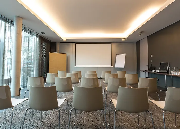 Saks Urban Design Hotell