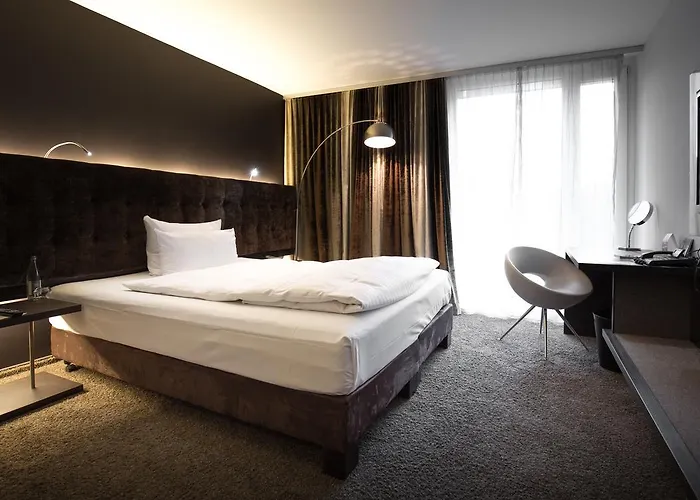 Hotel Saks Urban Design 4*